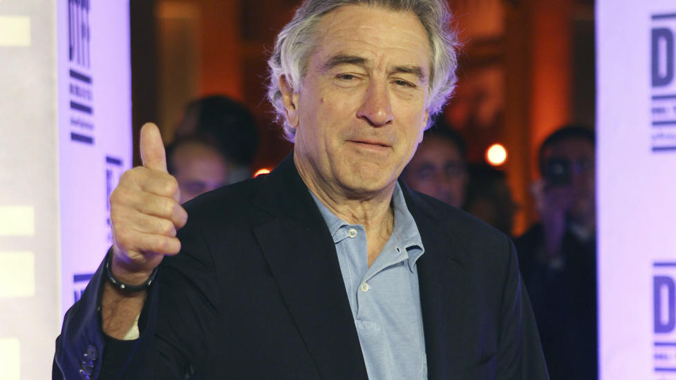 SKJELLES UT: Skuespiller Robert De Niro blir skjelt ut av kjendisriking Donald Trump etter at han kritiserte Trumps angrep mot president Barack Obama. Foto: REUTERS/Mohammed Dabbous