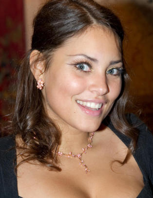 H�ygravide Mira Craig kollapset p� ferie