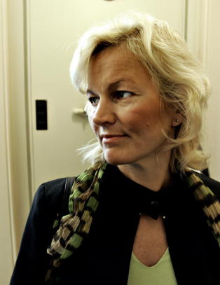 Terra sponser Krohn Devolds datters russebuss