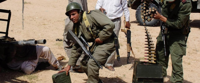 Over 800 fanger har rømt fra to fengsler i Tunisia