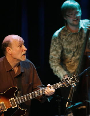 MaiJazz-start i storformat