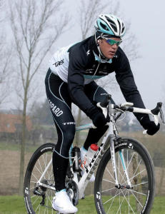 - Han satt ved nabobordet mitt i dag tidlig, det er sykt at han ikke lever mer