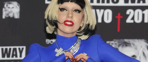 Lady Gaga er singel igjen