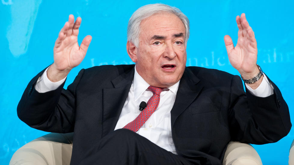 SIKTET:  IMF-direkt�r Dominique Strauss-Kahn ble i natt p�grepet p� JFK-flyplassen i New York. N� er politikeren ogs� siktet for flere forhold, opplyser hans advokat. Foto: Nicholas Kamm/AFP