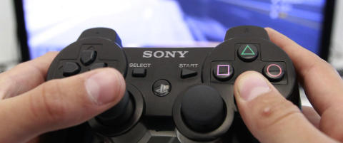 N� er Playstation snart online igjen
