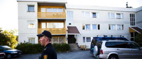 La ut bilde av pistol p� egen Facebook-profil
