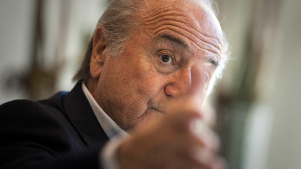 SIER HAN VIL RYDDE OPP: Fifa vil snakke med varsleren som er kilden til beskyldningene om at Qatar bestakk Fifa-medlemmer i jakten p� VM 2022.Foto: SCANPIX/AP/Anja Niedringhaus