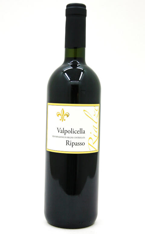SOMMERR�DVIN: Rialze Valpolicella Ripasso 2009 Ripasso fungerer ogs� fint som sommerr�dvin. Server den litt kj�ligere enn til julematen.