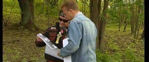 - Disse bildene viser Carl Gustaf på lesbe-show