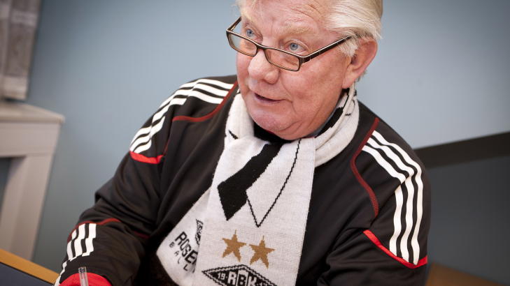 HJERTE I MOSS: RBK-legende Nils Arne Eggen mener det er trist om Moss forsvinner fra norsk fotball. Foto: Ole Morten Melg�rd.