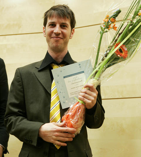 SKREV INNLEGG: Fartein D�vle Jonassen, her fra tildelingen av kultur- og kirkedepartementets oversetterpris i 2006.
Foto: Heiko Junge / SCANPIX