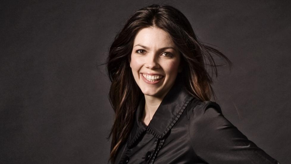 GODT SKREVET: I motsetning til mange andre bestselgerforfattere, har Kate Morton klart � skrive seg bedre, mener anmelderen. Foto: SCHIBSTED FORLAG / RICHARD WHITFIELD