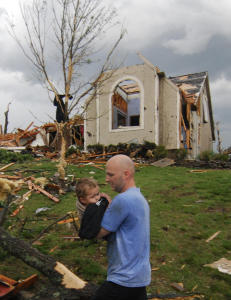 - Tornadoen har krevd 116 liv