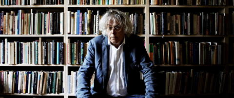 - Jeg �delegger f�rre dager med bakrus