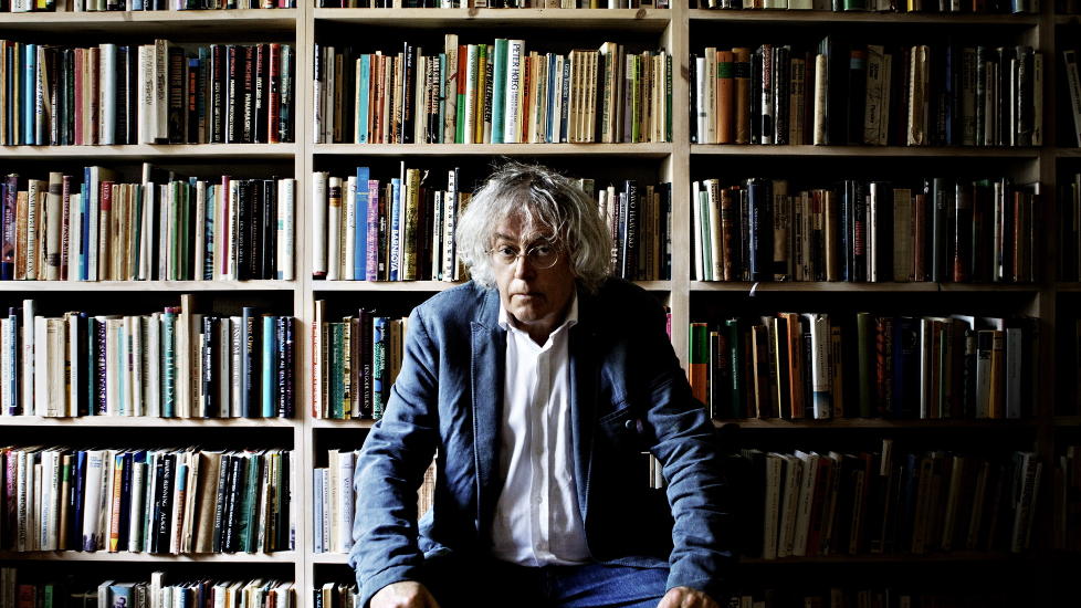 EIGNHET: �Det halvoffisielle Solstad-�ret 2011 har v�rt en unison markering av nasjonal tilfredshet rundt v�r st�rste forfatter. Ikke minst har det v�rt enighet om hvordan romanene hans skal tolkes�, skriver anmelderen.
Foto: J�rn H. Moen / Dagbladet