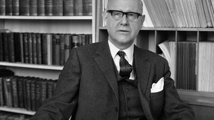 STATSADVOKAT LAURITZ J. DORENFELDT: Anses i den nye stevningen � v�re hovedmannen bak konspirasjonen mot Torgersen. Foto: NTB/SCANPIX