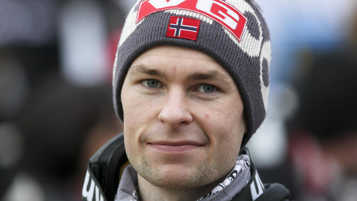 COMEBACK: Anders Jacobsen hopper NM i morgen. 
Foto: Primoz Lovric / SCANPIX