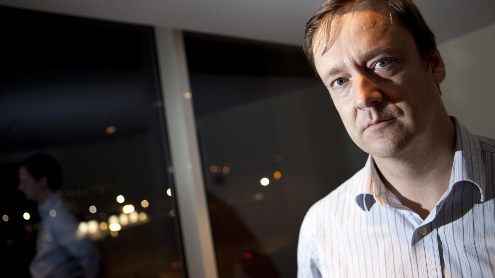 NEKTER:  - Min klienter nekter en hver form for straffeskyld og avviser voldtektsanklagene, sier advokat John Christian Elden.  Foto: Ole Morten Melg�rd.