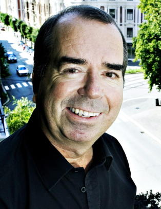 Jan Kjærstad bejubler arkitektenes kultroman