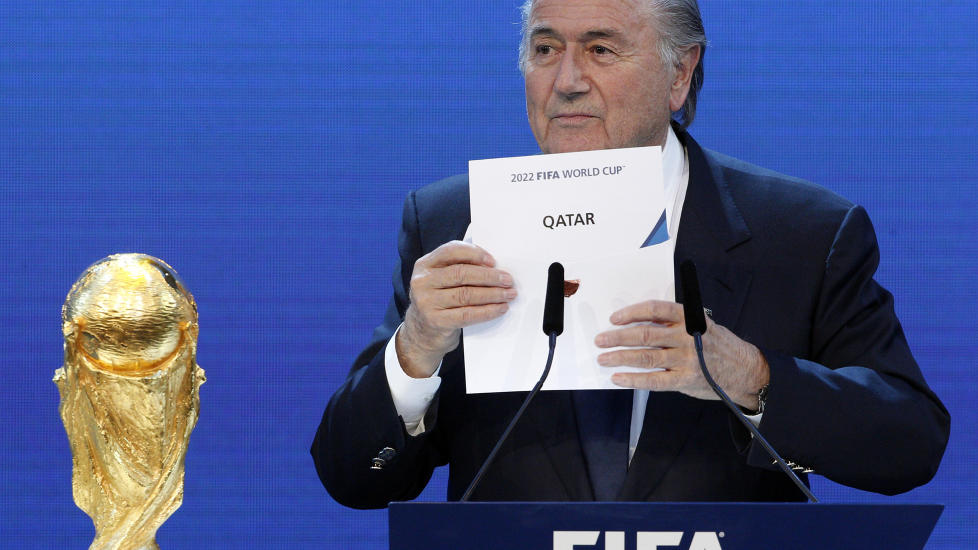 SJOKK: Mange ble overrasket da Qatar fikk VM i 2022. N� ryktes det massive korrupsjonsavsl�ringer i forbindelse med tildelinga. Foto: Reuters/Christian Hartmann/Scanpix