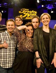 Hylles av Harald Eia