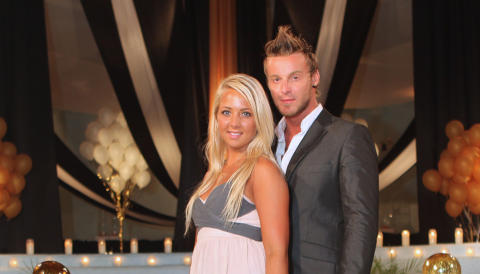 �RETS VINNERE: Madelen Voreland Ber�s og Niklas Vindel vant �rets �Paradise Hotel�. Foto: TV3