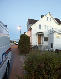 Her skal vennene ha torturert Jonny (28) til døde