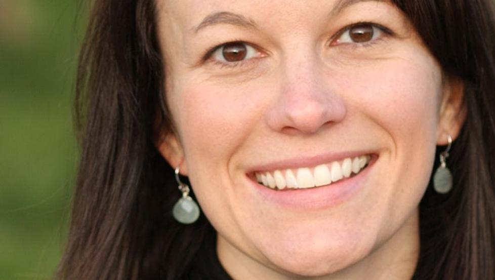 NY UNGDOMSSERIE: Ally Condies ungdomsbokserie �Matched� er allerede bestselger i USA. Det er ogs� serien �Uglies�. De to har mange fellestrekk. Foto: MANGSCHOU