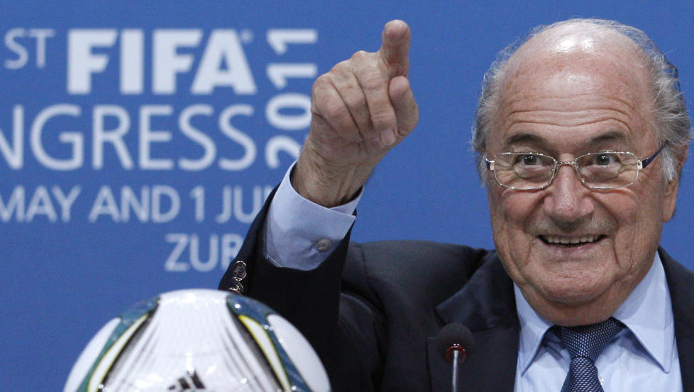 FUCK FOR BLATTER: Dagboka gir deg i dag en �nskereprise p� Tom Stalsbergs artikkel �Fuck for Blatter� fra Dagbladets papirutgave sist helg. Foto: Christian Hartmann, Reuters/Scanpix