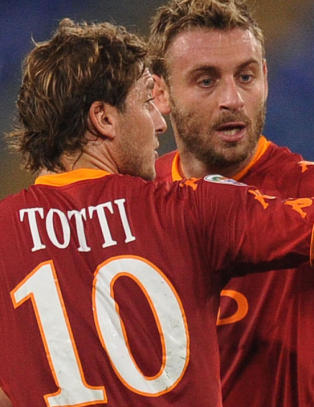 Italienske fotballstjerner truer med s�ksm�l