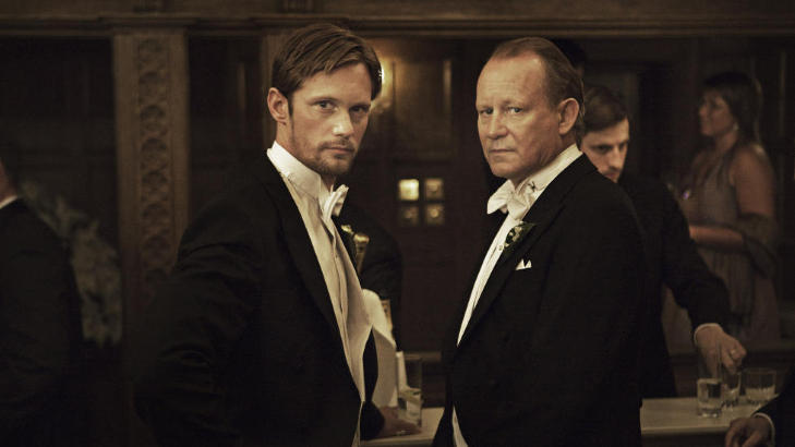 FAR OG S�NN: Alexander Skarsg�rd og Stellan Skarsg�rd spiller mot hverandre i kinoaktuelle �Melancholia�. Foto: Christian Geisn�s / Zentropa