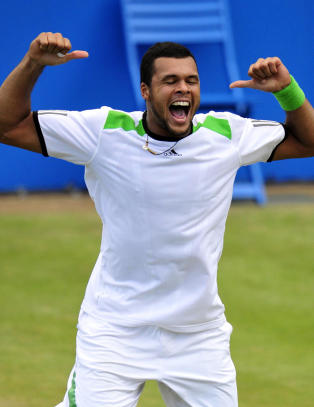 Sliten Nadal sl�tt ut i London