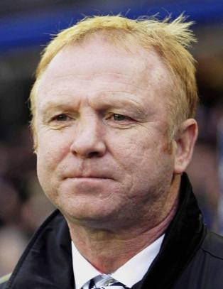 Alex McLeish sa opp i Birmingham via epost