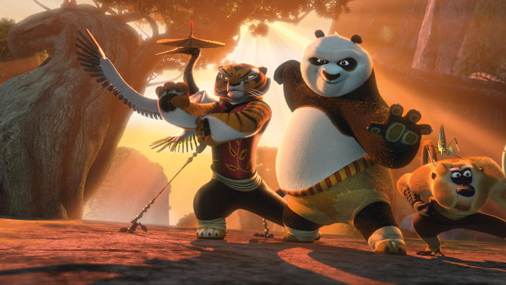 KARATE KIDS: Yosef og Tshawe har spilt inn stemmene til henholdsvis Monkey (t.h.) og Mantis (på ryggen til Monkey) i filmen «Kung Fu Panda 2». Foto: Filmweb KARATE KIDS: Yosef og Tshawe har spilt inn stemmene til henholdsvis Monkey (t.h.) og Mantis (på ryggen til Monkey) i filmen «Kung Fu Panda 2». Foto: Filmweb