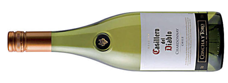 TREER: Casillero del Diablo Chardonnay 2009, passer til � inntas iskald i sola sammen med p�lser i br�d, mener vineksperten.