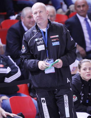 Larvik og B�hn m� m�tes i retten