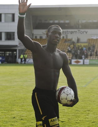 Ujah scoret fire mål - bare VG synes det er (for) lite