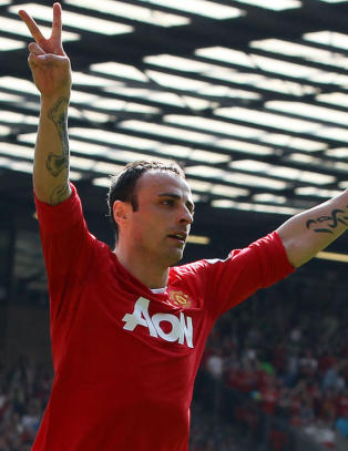 - Ferguson selger Berbatov til fransk klubb
