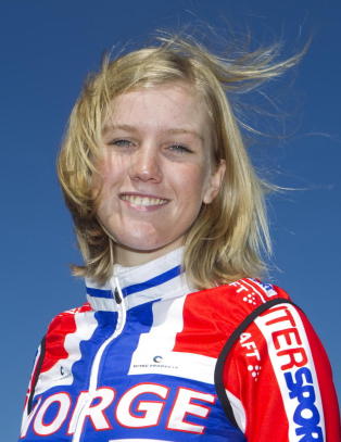 W�rsted overlegen p� kvinnenes fellesstart