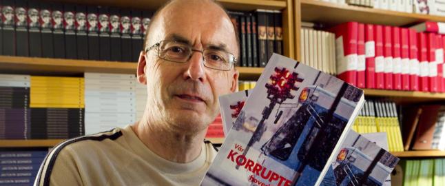 Erling Folkvord m� f� folkets fortjenestemedalje