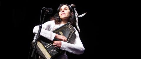 Det er kort vei mellom rock og renselse