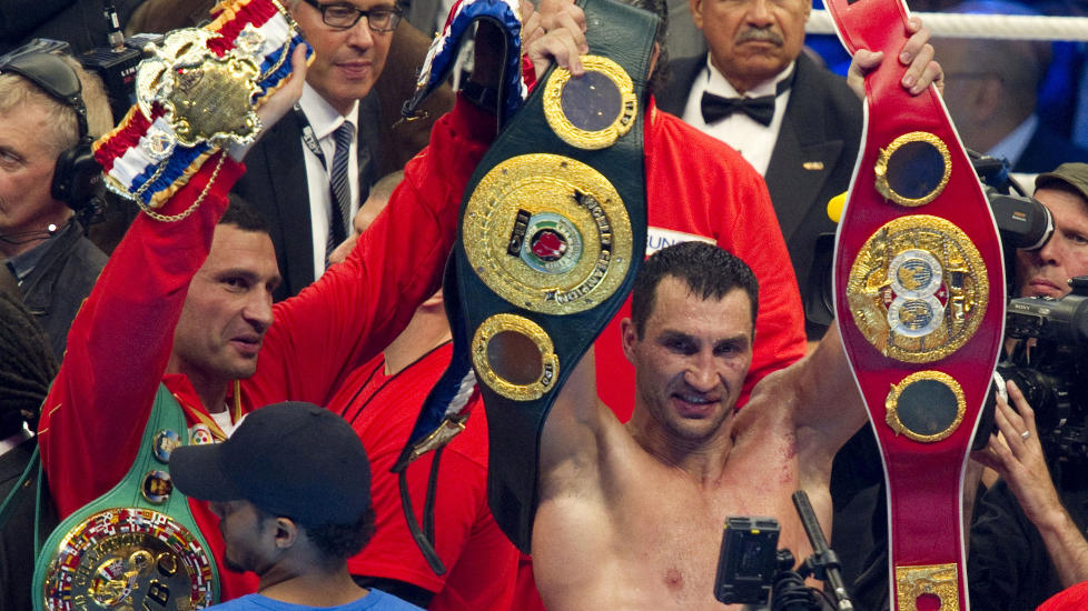 MESTERNES MESTER: Vladimir Klitsjko vant mot David Haye. - Han hadde full kontroll, sier Ole Klemetsen Foto: AFP PHOTO / ODD ANDERSEN