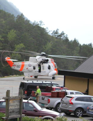 Frykter fem omkommet i helikopterulykke