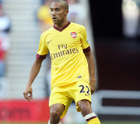 EN AV ARSENALS BESTE: Scholes mener Manchester City har sikret seg en av Arsenals beste spillere i venstreback Gael Clichy. Foto: AP/Scott Heppell