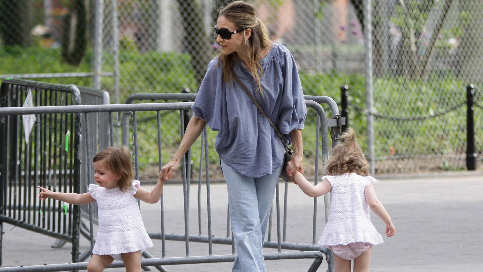 Brukte surrogat: Sarah Jessica Parker har f�tt Marion og Tabitha via surrogatmor. �Sv�rt mange kvinner ser kroppen som en kapital de trenger � beholde i bankboksen lengst mulig, og vil som Nicole Kidman og Sarah Jessica Parker finne en annen kvinne som kan ordne problemet for dem�, skriver kronikkforfatteren. Foto: Stella Pictures