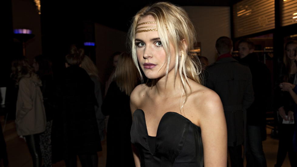 �RETS BLOGGER:  Linnea Myhre ble k�ret til �rets blogger under Vixen Blog Awards i februar. N� har hun blitt k�ret til landets mest sexy kvinne. Foto: Anders Gr�nneberg / Dagbladet