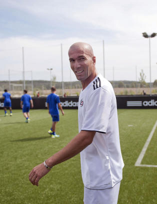 Zidane blir ny sportsdirektør i Real Madrid