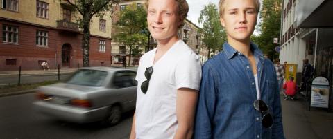 - Norske elever f�r alt servert p� s�lvfat