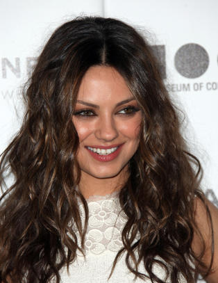 Veddem�l s�rget for date med Mila Kunis