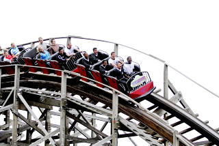 THUNDERCOASTER: For mange er berg- og dalbanen Thundercoaster det store h�ydepunktet. Foto: THOMAS RASMUS SKAUG